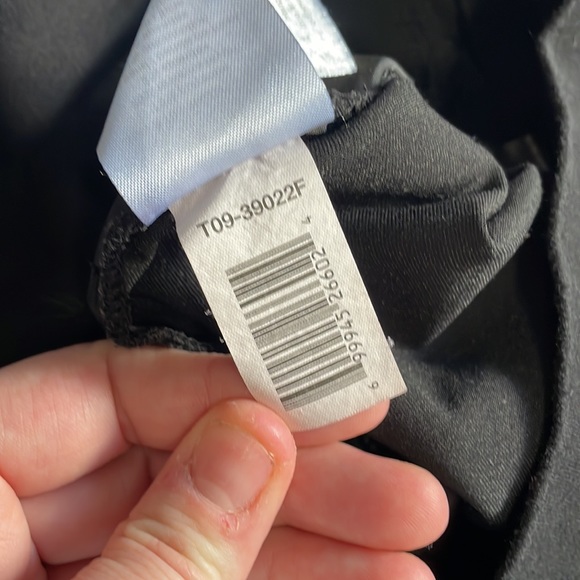 Thyme Maternity dress pants - Picture 7 of 7